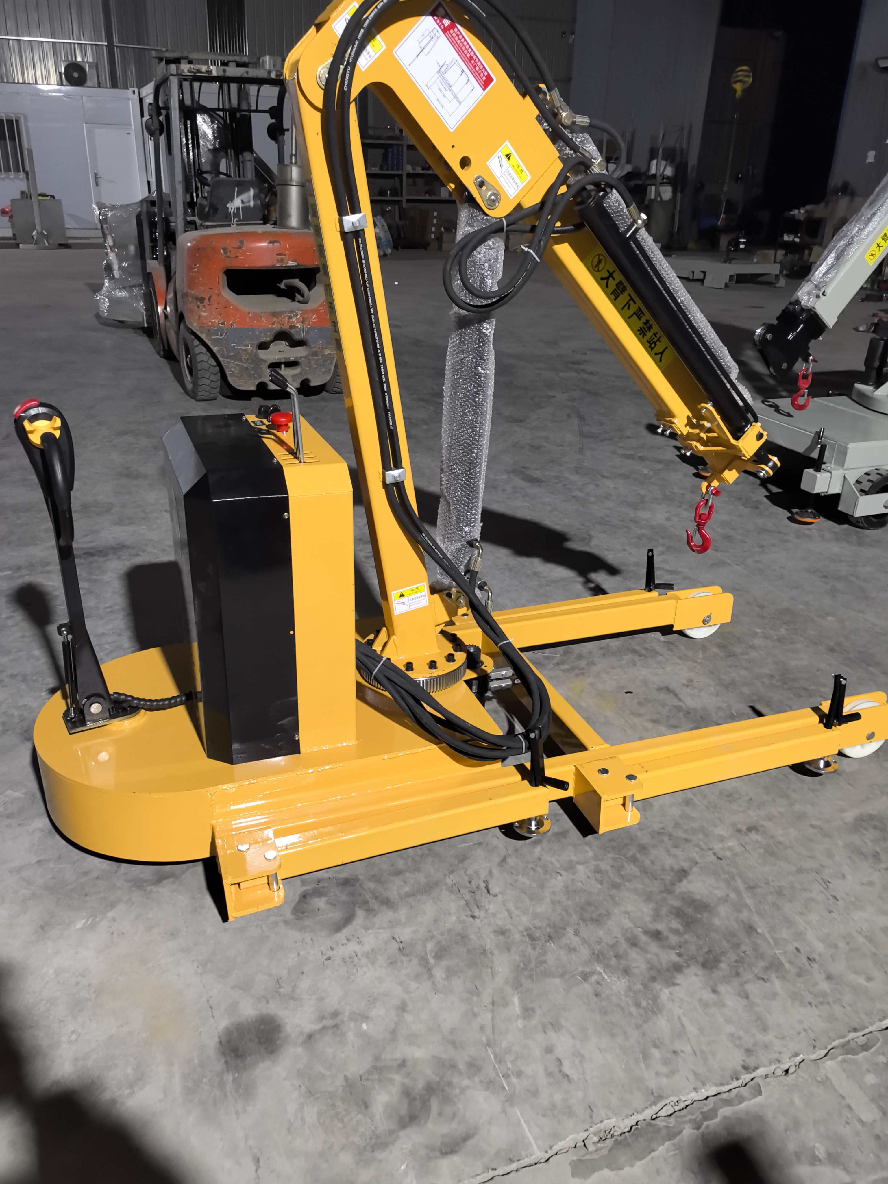 New Telescopic Electric Crane: The Preferred Choice for Your Warehouse