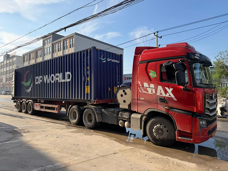 A Full Container Shipment Ready to Go: Manual Pallet Trucks, Electric Pallet Trucks, Stackers and Scissor Lift Tables Successfully Delivered Worldwide